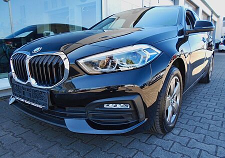 BMW 118iA 38`KM-NAVI-LED-PDC-TEMPOMAT-CARPLAY-DAB-