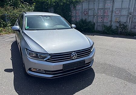 VW Passat Variant Volkswagen Comfortline BMT 1.6TDI*Top Zustan