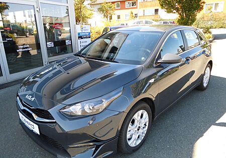 Kia Cee'd Ceed 1.5T DCT7 VISION KOMF NAV