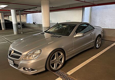 Mercedes-Benz SL 350 Sportmotor - Scheckheft/Deutsch