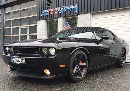 Dodge Challenger 6.1 SRT-8 Neuwagenimport EU Navi SD