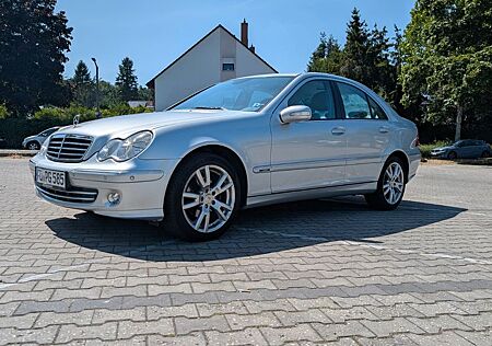 Mercedes-Benz C 180 komp Avantgarde *Tüv Neu* *Komplett Repar*