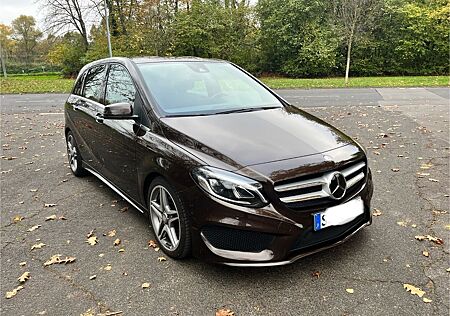 Mercedes-Benz B 180 CDI AMG Line AMG Line