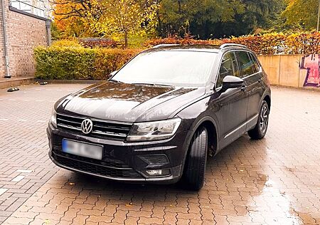 VW Tiguan Volkswagen 2.0 TDI SCR DSG 4MOTION JOIN VB