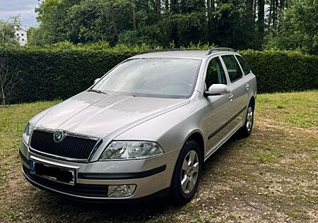Skoda Octavia Combi 1.6 MPI nur 87.240km gelaufen!