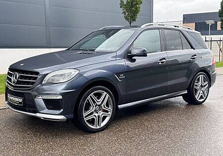 Mercedes-Benz ML 63 AMG /Schiebedach/SHZ/Sitzkühlung/HarmanKard