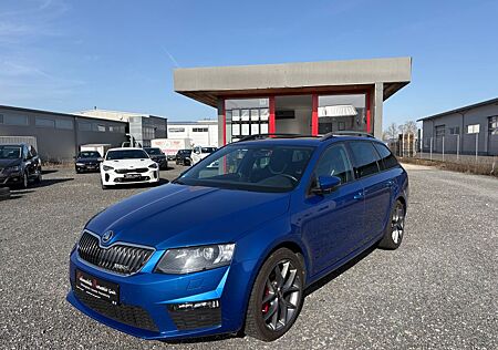 Skoda Octavia Combi RS PANO DAB AHK SHZ NAVI BBS