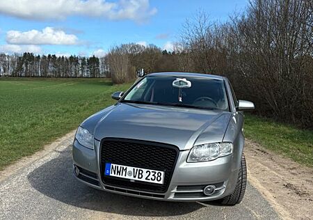 Audi A4 1.6 -