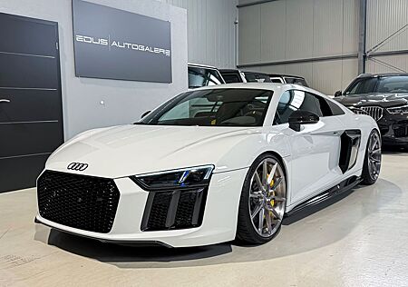 Audi R8 Coupe V10+ Einzelstück Carbon B&O Akrapovic