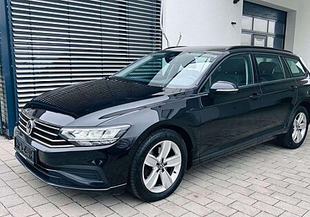 VW Passat Variant Volkswagen Basis