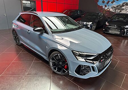 Audi RS3 SB|Dyn.Pkt+|Keramik|V-Max|RS-SAGA|Matrix|B&O