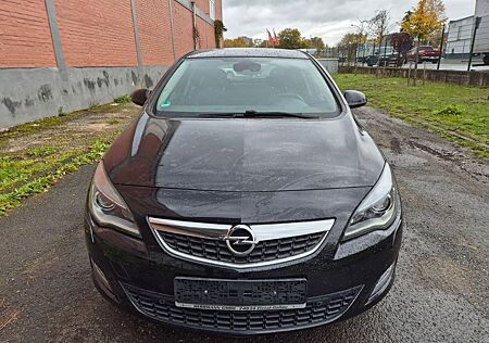 Opel Astra 1.6 Turbo Edition 132kW