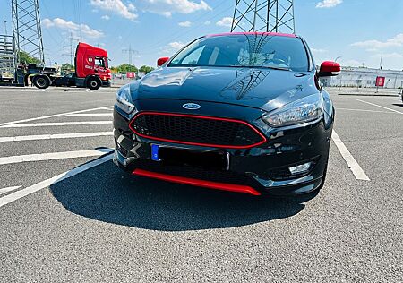 Ford Focus 1,0 EcoBoost 92kW ST-Line ST-Line