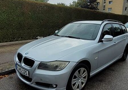 BMW 318d Touring -