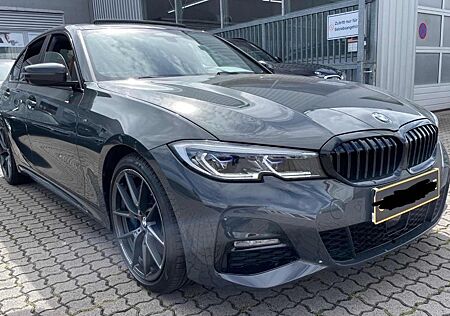 BMW 330 d Lim. xDrive M Sport*LASER*HuD*H&K*el.GssD