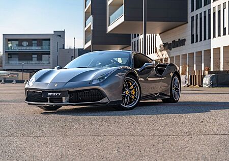 Ferrari 488 GTB Coupé *CARBON Sportsitze/Lenkrad*