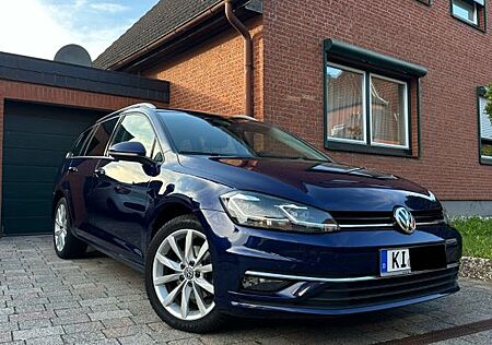 VW Golf Volkswagen 2.0 TDI Highline Var *LED *ACC *LANE *SHZ
