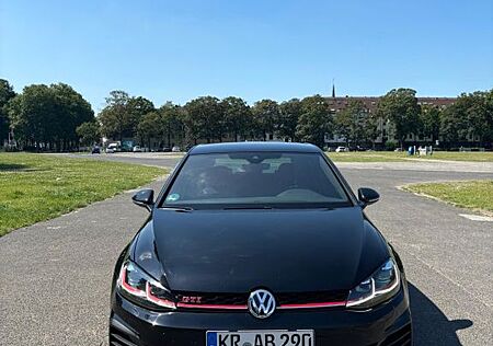 VW Golf Volkswagen 2.0 TSI 213kW OPF DSG GTI TCR akrapovic **