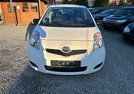 Toyota Yaris Basis