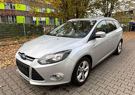 Ford Focus 1.6 TDCi Turnier Klima TÜV 03/27 Kombi
