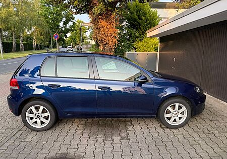 VW Golf Volkswagen 6 1.6 TDI BlueMotion Team/Navi/Klima