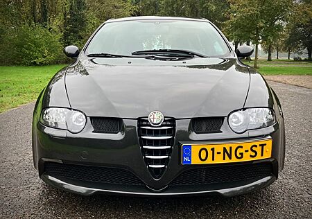 Alfa Romeo 147 3.2 V6 24V GTA Quaife Diff