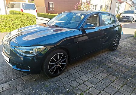 BMW 118i Urban Line Automatik