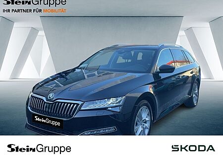 Skoda Superb Combi 2.0 TDI Style AHK Navi Virt LED