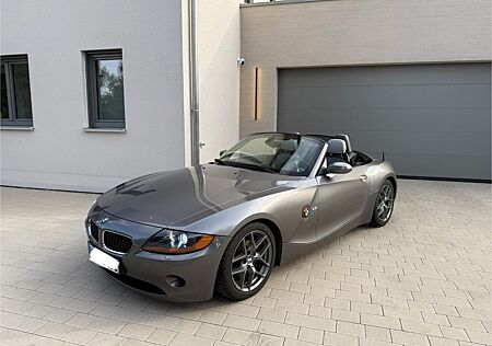 BMW Z4 Gepflegter E85 2.5i, Xenon,el.Sitze,Navi