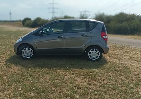 Mercedes-Benz A 160 Autotronic -