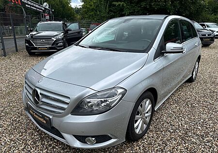 Mercedes-Benz B 180 *KLIMA.A*SHZ*MULTI*FREISPRECH.E*TEMPO*PDC*