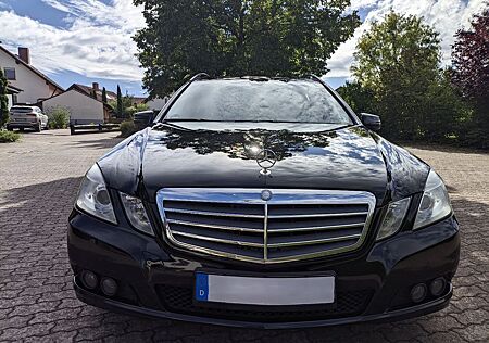 Mercedes-Benz E 220 CDI T BlueEFFICIENCY ELEGANCE ELEGANCE