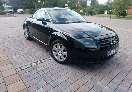 Audi TT Coupe 1.8T 110 kW -