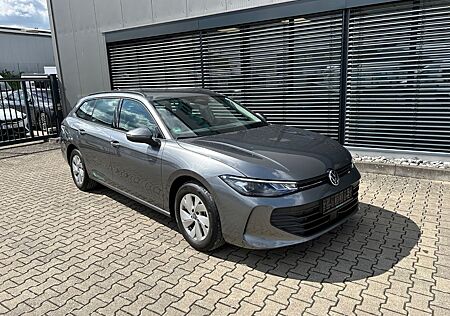 VW Passat Variant Volkswagen 1.5 eTSI DSG Navi Shz