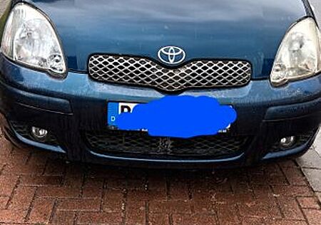 Toyota Yaris 1.3 -/Klima/TÜV neu