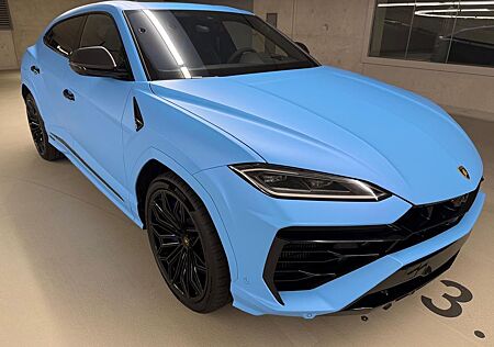 Lamborghini Urus PHEV SE/PANO/AHK/Rear-Seat/Massage/Carbon