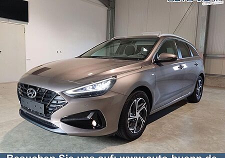 Hyundai i30 Kombi Smart Plus Edition 1.5 T-GDI 160 PS...