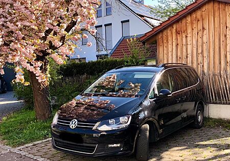 VW Sharan Volkswagen 2.0TDI 7-Sitz PANO SHZ AHK VIELE NEUTEILE