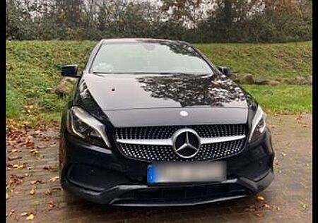 Mercedes-Benz A 200 AMG Line AMG Line