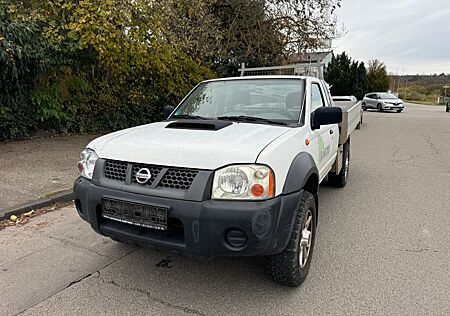 Nissan Navara NP300 Pick-up King Cab 4X4