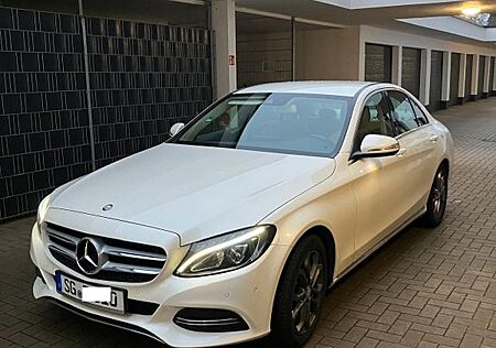 Mercedes-Benz C 200 AVANTGARDE COMAND NAVI