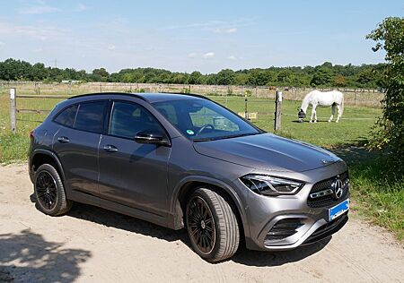 Mercedes-Benz GLA 250 e DCT - AMG Premium Line