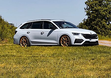 Skoda Octavia RS 4x4 Kombi 2.0 TDI