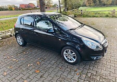 Opel Corsa D - TÜV neu bis 10/2027 neue Bremsscheiben