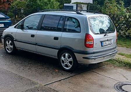 Opel Zafira 1.8 16V -
