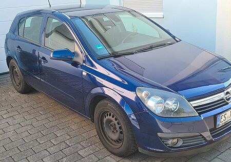 Opel Astra H Schräghecklimousine