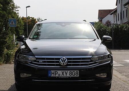 VW Passat Variant Volkswagen 2.0 TDI SCR DSG Business Vari...