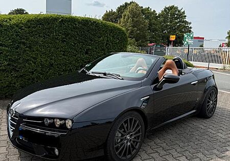 Alfa Romeo Spider 2.2 JTS 16V - Liebhaberauto