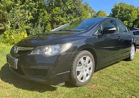 Honda Civic 1.8 Automatik