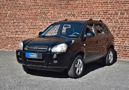 Hyundai Tucson 2.0 KLIMA PDC ALU AHK